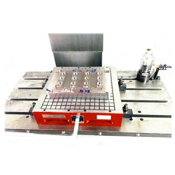 Custom Plastic Injection Molding , Car Battery Box Multi Cavity Injection Molding