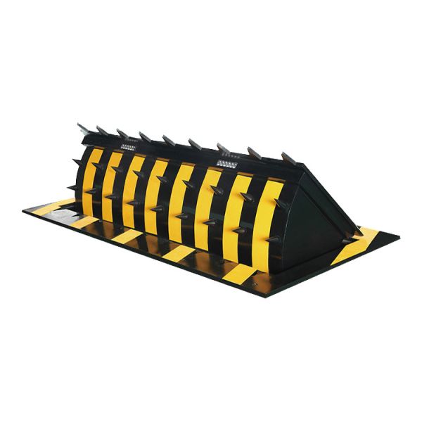 A3 Steel Hydraulic Road Blocker with 500mm Blocking Height and Remote Control for Enhanced Security