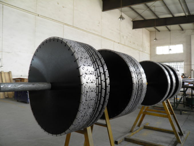30CrMo 105mm Turbo Diamond Saw Blades  Hot Press Sintered  For Concrete