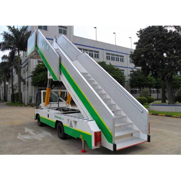 IATA AHM 905 24 Steps Aircraft Boarding Stairs