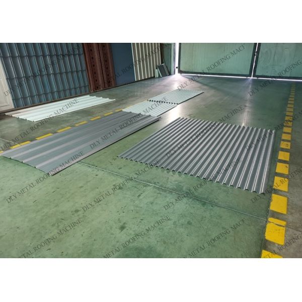 High Speed PPGI Plc Metal Roofing Equipment Automatic Hydraulic Cutting