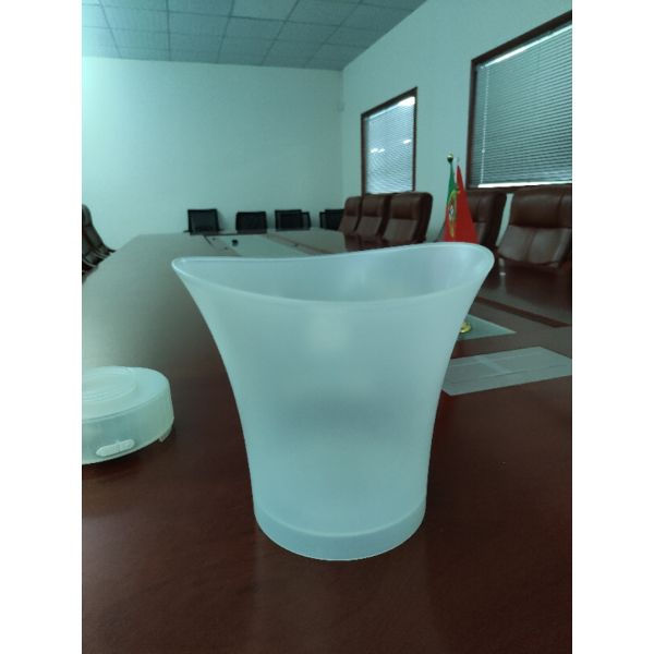 Изготовленной на заказ емкость ведра льда охладителя вина логотипа приведенная Адвокатурой пластиковая акриловая большая