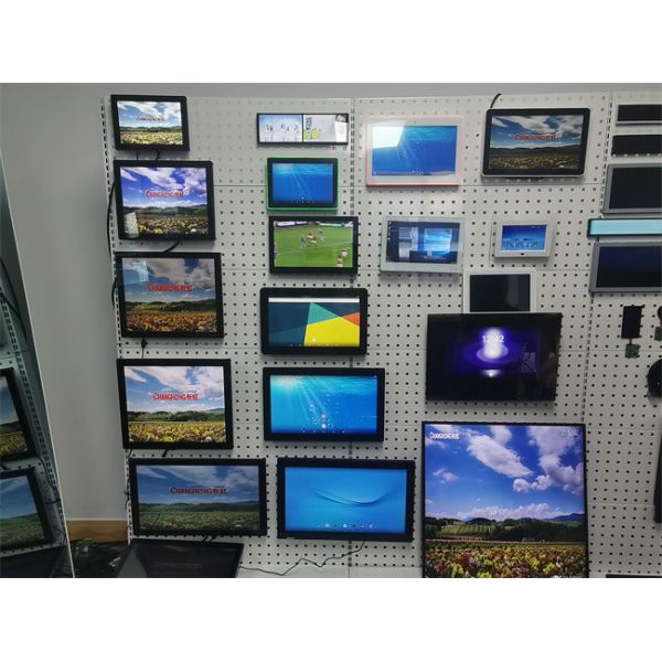 Nits 3D коробки дисплея 400 15,6 дюймов ясные квадратные показывают Signage цифров экрана касания LCD для рекламировать дисплей
