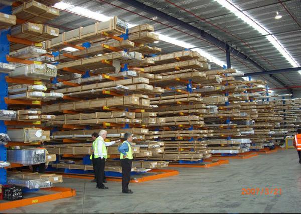 Supports en porte-à-faux industriels adaptés aux besoins du client pour le stockage de bois de charpente/bois de construction/tuyau/tube