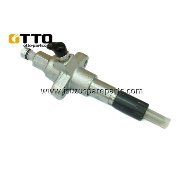 Japan Isuzu 6BG1 Parts 1-15300360-0 Nozzle Assembly For Hitachi EX300-3 6SD1