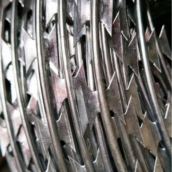 BTO-22 Concertina Wire Elétrico Galvanizado Nigéria Razor Barbed Wire Razor Wire Preço Por Rolo