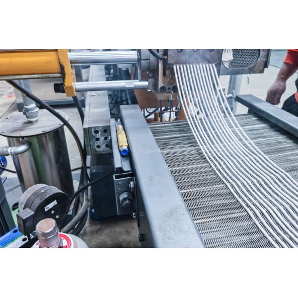 machinery for biodegradable food container disposable lunch box machine disposable food container making machine