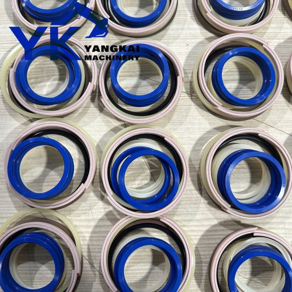 R180W-7 Excavator ZGAQ-04069 Steering Cylinder Seal Kit Hydraulic Repair Kit for Hyundai excavator