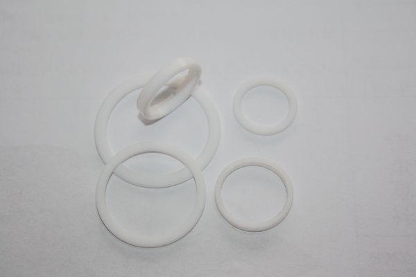 Anéis plásticos hidráulicos da fibra PTFE do carbono com resistência térmica do óleo e