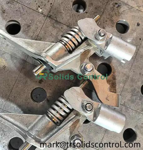 G00159653 replaceable compression assembly with bendpawl