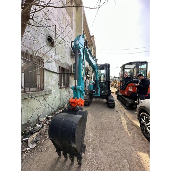 YANMAR Engine Used KOBELCO35 Crawler Excavator Original Hydraulic Cylinder Second Hand