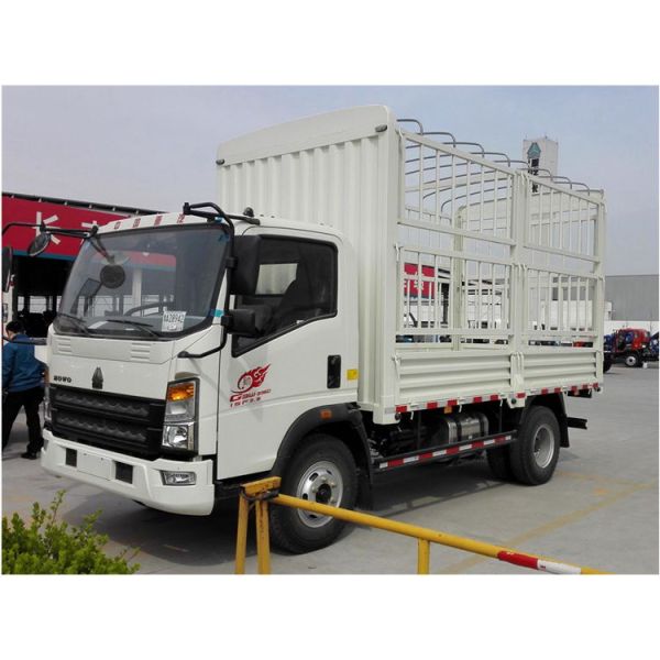 Sinotruk Howo 4x2 Diesel Euro2 116HP 10 Ton Stake Cargo Truck For Logistics And Transportation