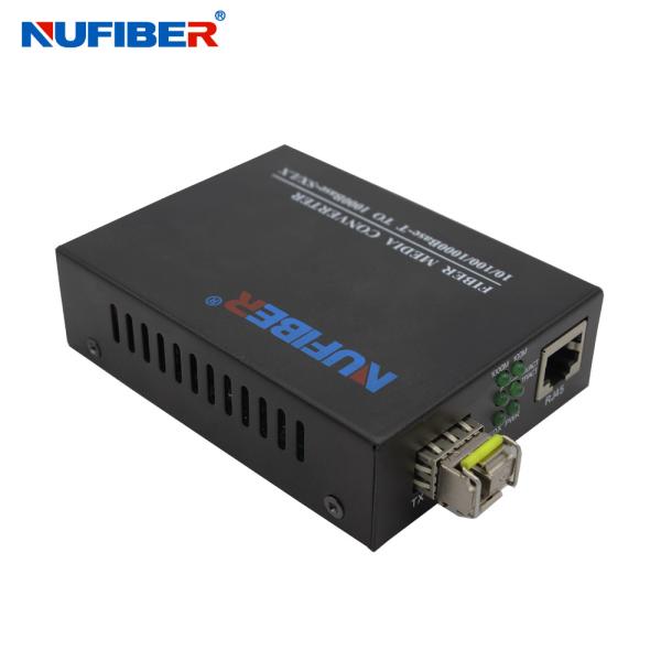 Gigabit SFP To RJ45 Media Converter , UTP To SFP Converter DC5V 1A For CCTV