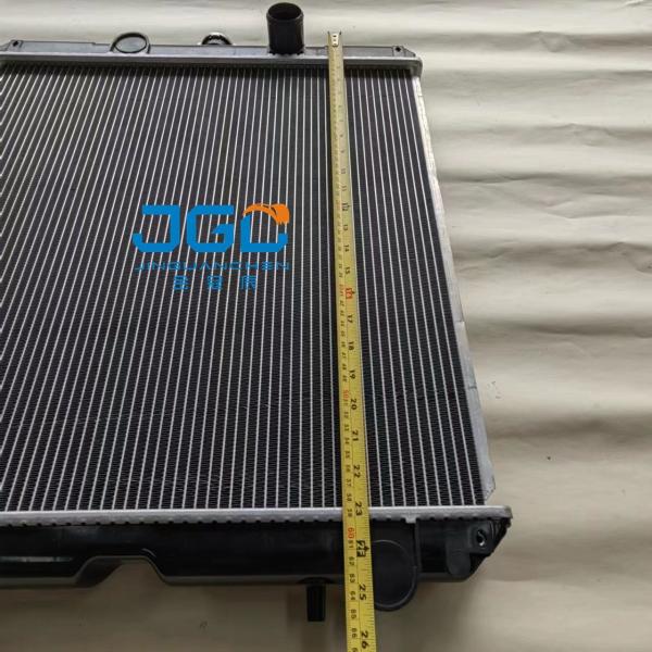 Máquina escavadora Water Tank Radiator para PC56 de tamanho médio