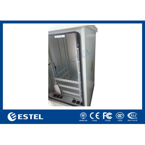 ET8080130A-22U Outdoor Telecom Cabinet With Air Conditioner Cooling And Four Wheels