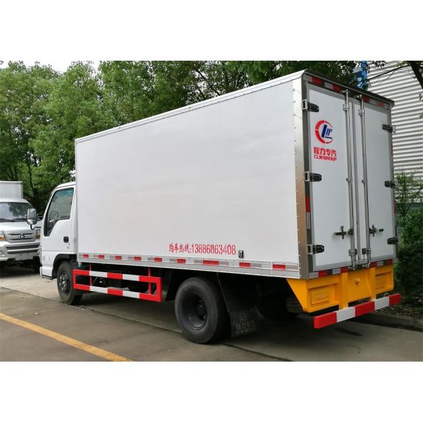 ISUZU 100P Freezer Box Truck , 2 Ton Commercial Refrigerated Trucks -20 Celsus Degree