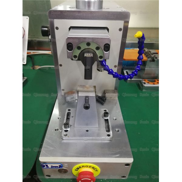 проводимость заварки ультразвукового прибора заварки металла 3000В сильная с генератором цифров