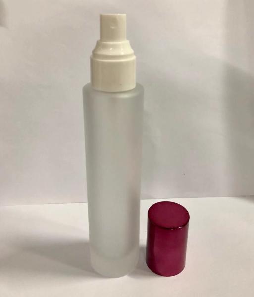 a loção 100ml de vidro engarrafa o cosmético que empacota com as garrafas plásticas da bomba do tampão, projeto personalizado