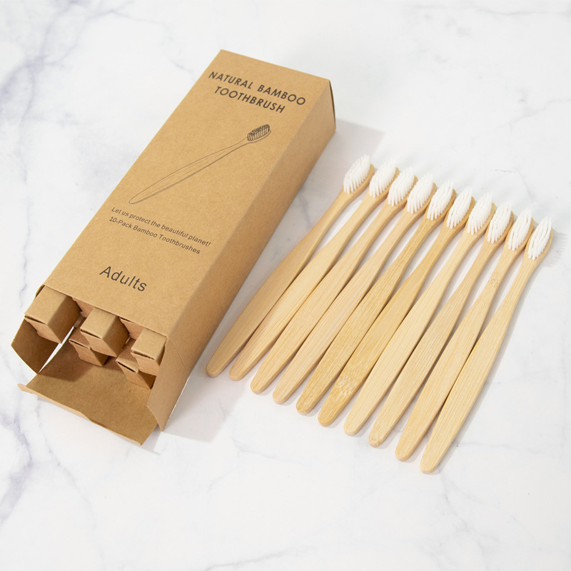 Зеленый цвет естественной зубной щетки угля Biodegradable бамбуковой изготовленный на заказ
