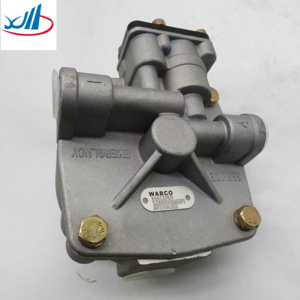 Trailer Brake Relay Valve Sinotruk Howo Parts SZRE030N4301AF310A20Z
