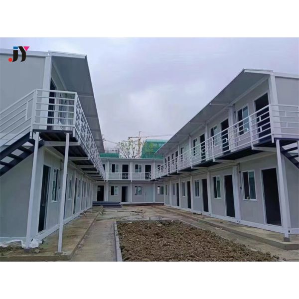 Customized Steel Structure Container Prefab Homes with 1% Tolearance and Bolt Connection