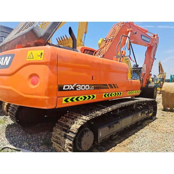 Гидравлический экскаватор Doosan Crawler DX300 используемое машинным оборудованием