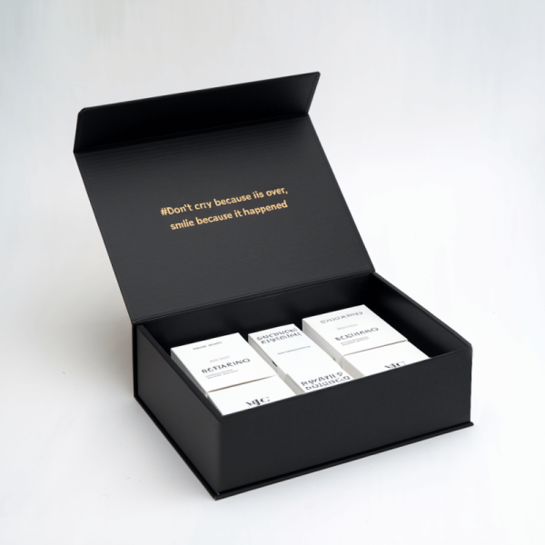 Custom Black/Yellow Logo Luxury Recyclable Folding Magnet Gift Box Skincare Hard Cardboard Packaging Sponge Recycled Materials