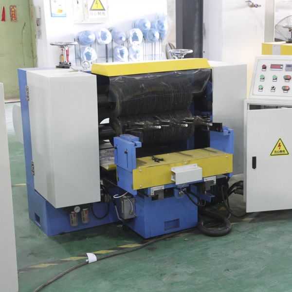 Acier inoxydable automatique à grande vitesse de machine de polonais de couverts pour la fourchette de cuillère de vaisselle