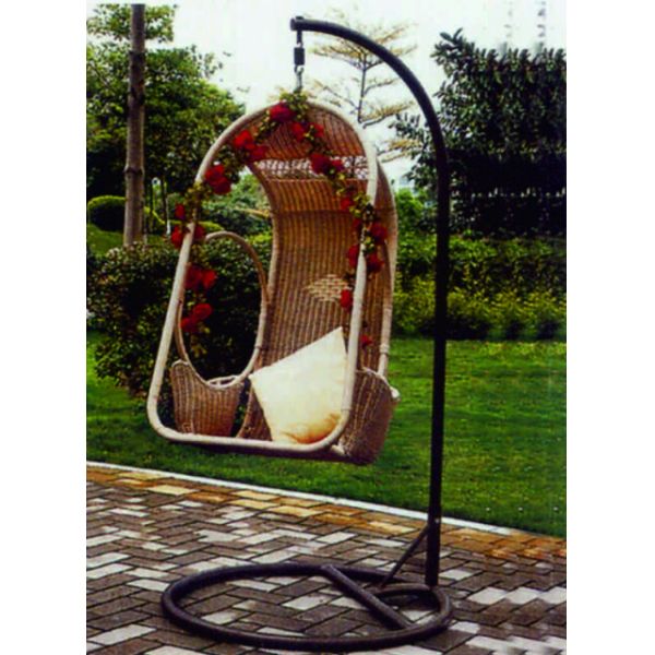 Outdoor-indoor wicker swing chair--1601