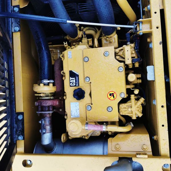 Used Caterpillar 312D Excavator Small Size Digger 0.53m³ Bucket Capacity 72kw Rated Power