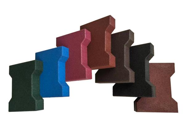 Coupe de chevaux en brique en forme de chien en forme de H 200*160*120mm Paver en caoutchouc entrelacés 20-50mm anti-déroute pour terrain de jeu