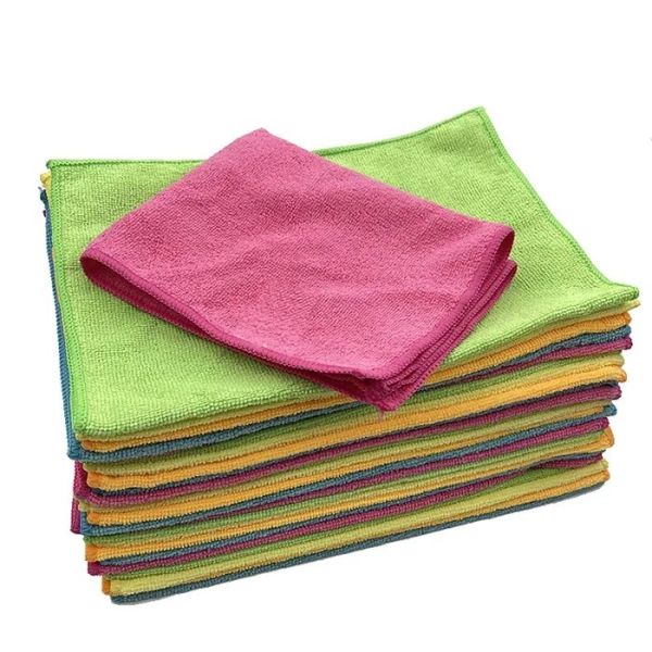 Serviette en microfibre résistante 200-400 g/m² pour detailing auto 40×40cm à 60×90cm