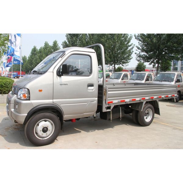 double cab T-king mini truck(2.5tons light truck,EURO II truck)