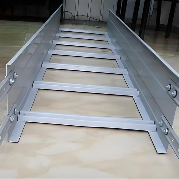 50mm-150mm Height  Tray Ladder Rack Space Saving Solution For Heavy Load