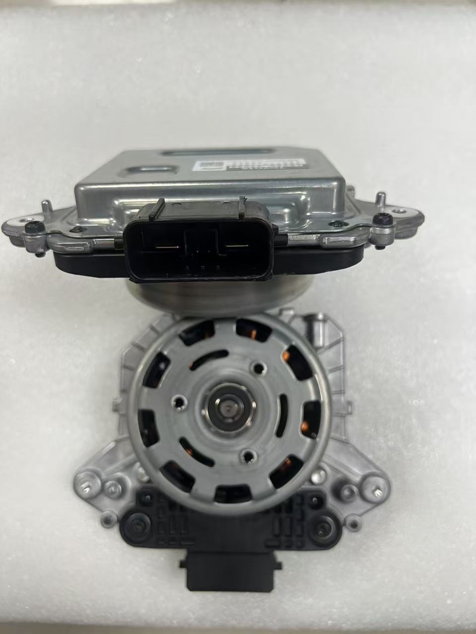 Toyota electronic fan motor 16363-47050 optimized for effective heat dissipation supporting vehicle operation during extended