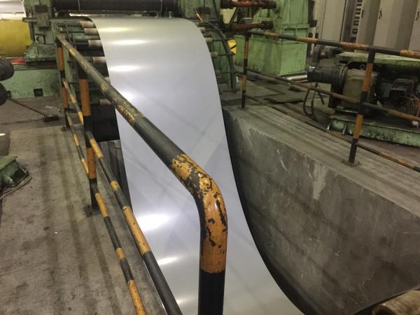 Folhas de aço inoxidável laminadas do RUÍDO X39CrMo17-1 do EN 1,4122 (X35CrMo17)