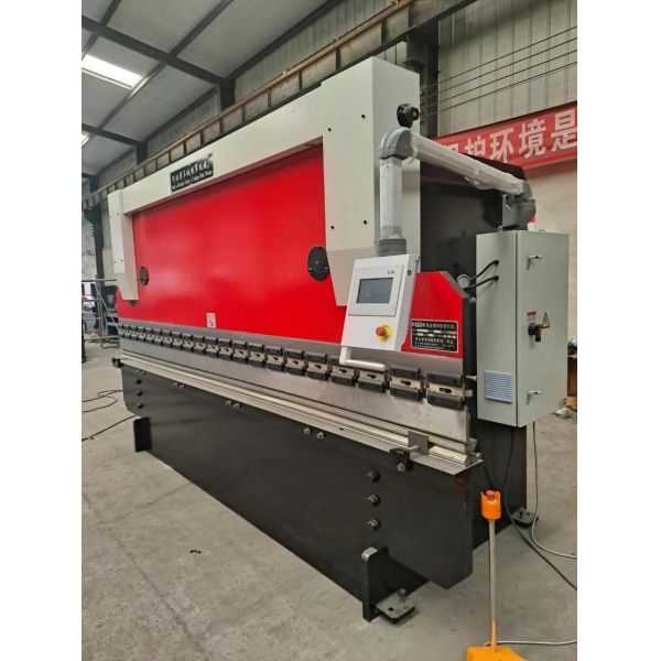 200t-3200mm Cnc изгибающая машина для вибрирующих кранов сетки экрана