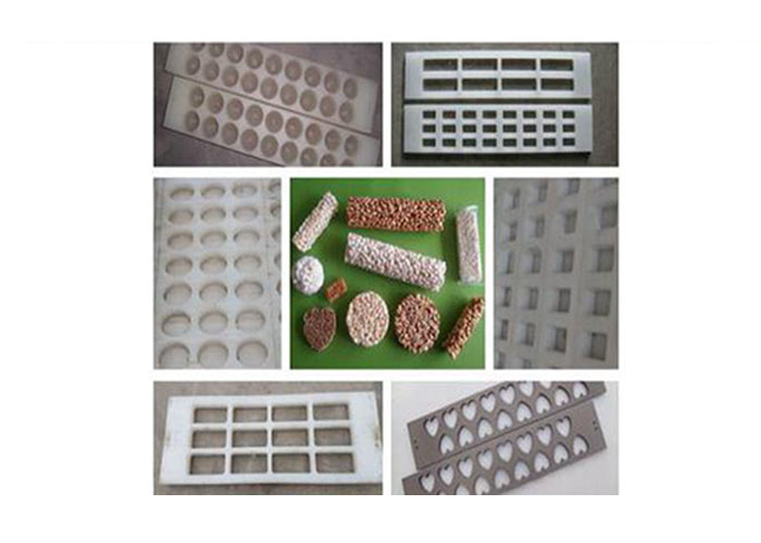  PLC Granola Bar Making Machine / Peanut Cereal Bar Line 300~500kg/H