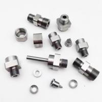 Service d'usinage CNC de précision d'acier au carbure et d'aluminium