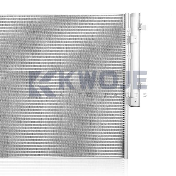 301001568AA Condenseur de climatisation AC pour pièces de rechange automobiles Chery Exeed RX