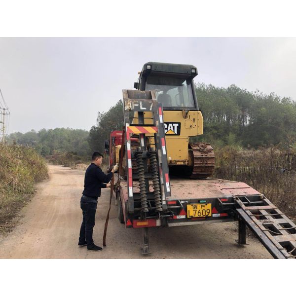 Original Color Used CAT Bulldozer D5K XL PAT Blade 4 Cylinders