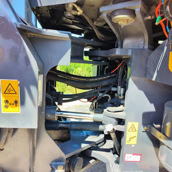 Liugong 856H Used Loader 168kw Rated Power 3m3 Bucket Capacity