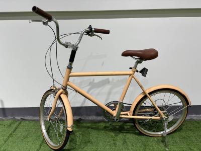 Bicicletas híbridas de alumínio com sela confortável e pneus límpidos
