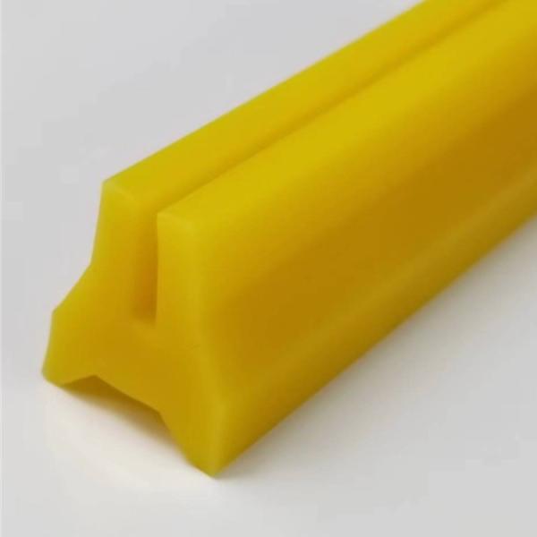 Customized Santoprene Sealing Strip Recyclable With Excellent Elasticity