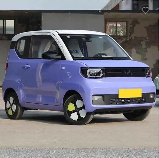 Pure Electric Wuling Hongguang Mini Car Cute Look 3-door Body Structure High Speed