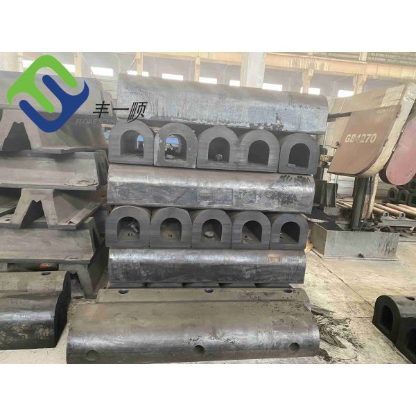 Florescence Key Hole Rubber Fenders Classification Society Approved