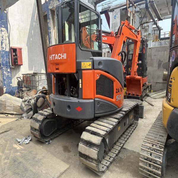 Construction 29.8kw Used Excavator Old Mini Hitachi ZX50-3F 29.8kw