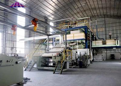 Linha de produção não tecida do spunbond profissional de SMS SMMS SXS PP para a tampa da sapata do tampão do vestido cirúrgico