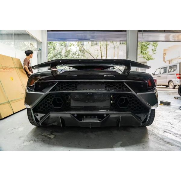 Tecnica Custom Body Kits LP580 610 EVO Lamborghini Huracan Body Kit Spoiler Hood