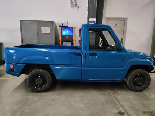 Latest New Pick Up Truck With Brake Assist Anf RWD Drive Form